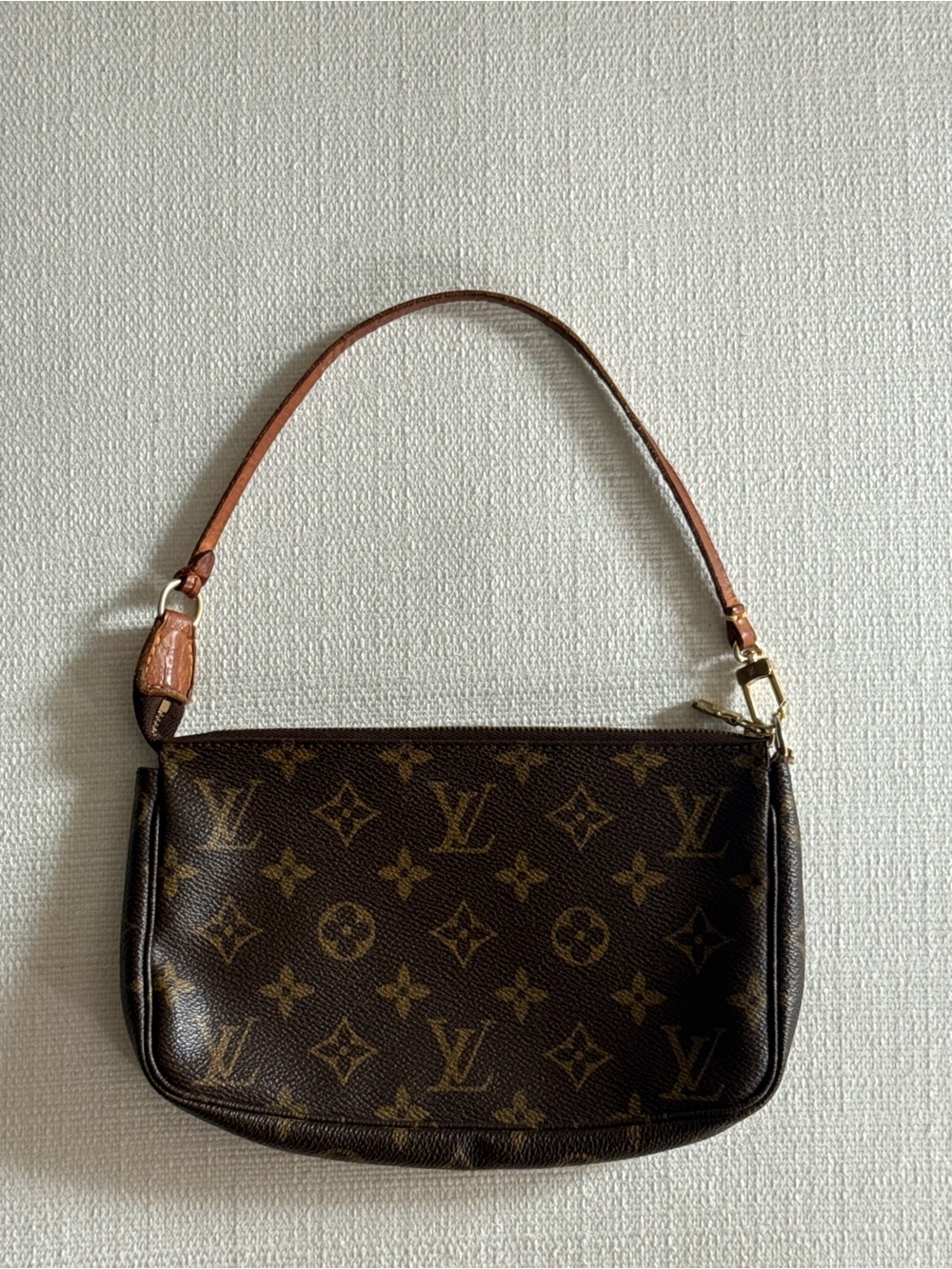 Vintage 2003 Louis Vuitton Pochette Accessories.